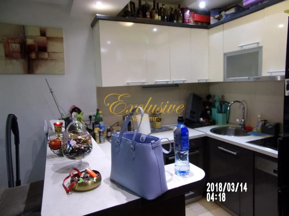 Prodaja, trosoban stan, 76m², Stari Grad, Beograd