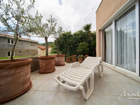 Sale, house, 495m², Bečići, Budva - image 18