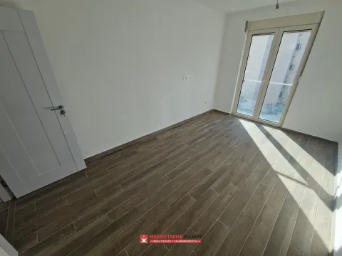 Prodaja, dvosoban stan, 74m², Bečići, Budva - image 7