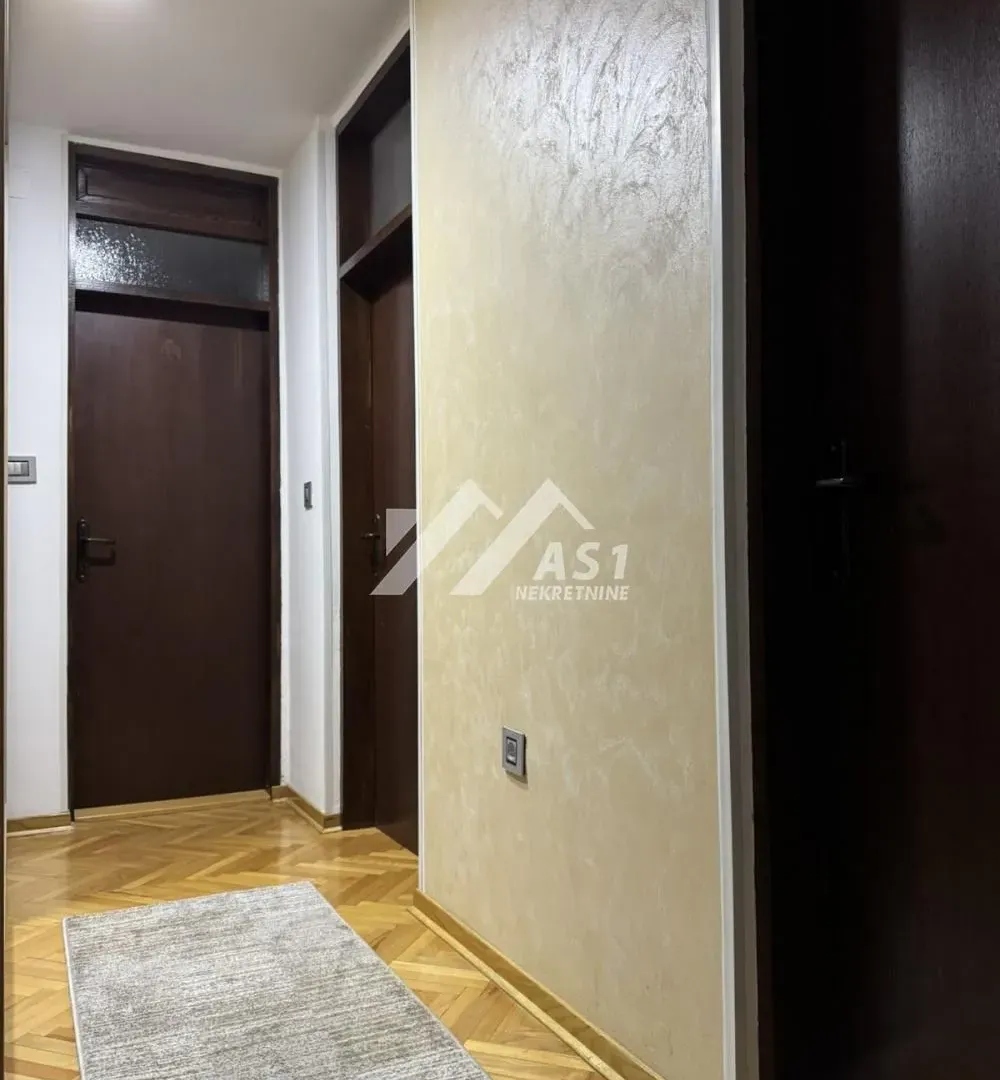 Rent, two bedroom apartment, 45m², Bulevar Oslobodjenja, Novi Sad Sve Podlokacije