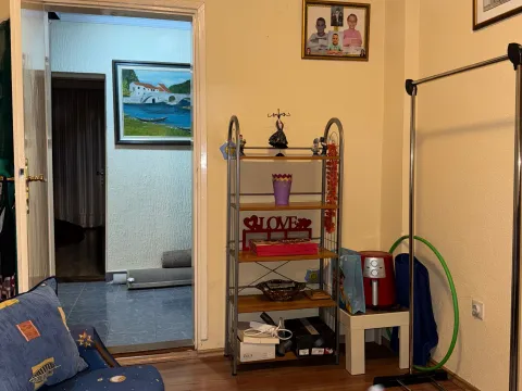 Rent, house, 110m², Konik, Podgorica - image 8