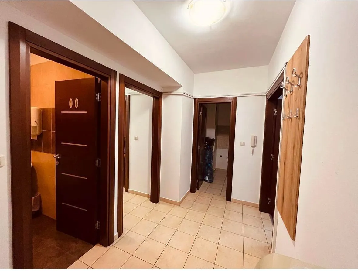 Rent, office space, 105m², Preko Morače, Podgorica