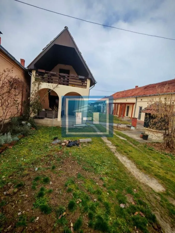 Prodaja, kuća, 358m², Bačina, Varvarin