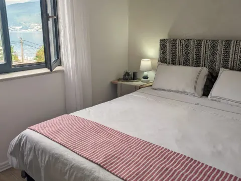 Sale, three bedroom apartment, 120m², Krašići, Tivat - image 11