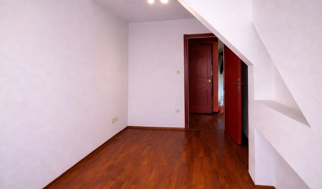Prodaja, trosoban stan, 67m², Podgorica, Crna Gora