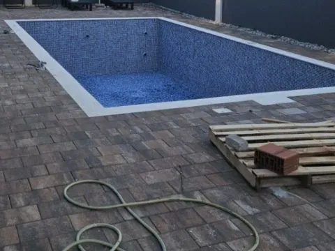 Izdavanje, kuća, 150m², Donja Gorica, Podgorica - image 13