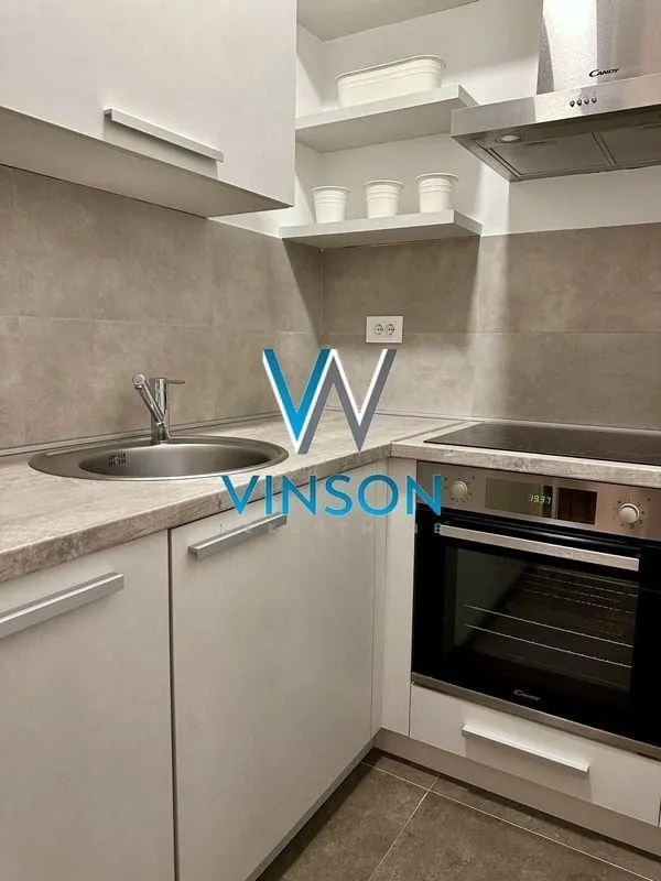 Prodaja, jednosoban stan, 49m², Centar, Novi Sad