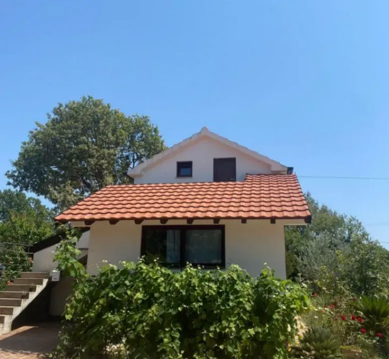 Sale, house, 77m², Krimovica, Kotor