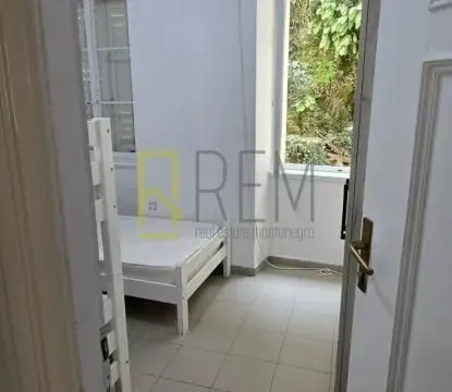 Prodaja, trosoban stan, 72m², Kotor, Crna Gora - image 7