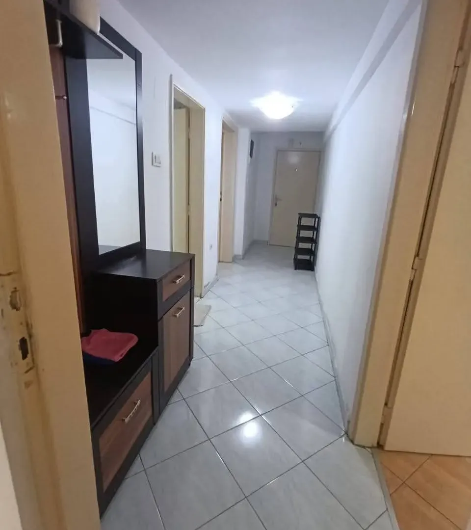 Prodaja, dvosoban stan, 68m², Centar, Podgorica