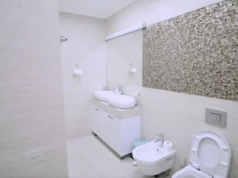 Sale, two bedroom apartment, 105m², Budva, Crna Gora - image 4