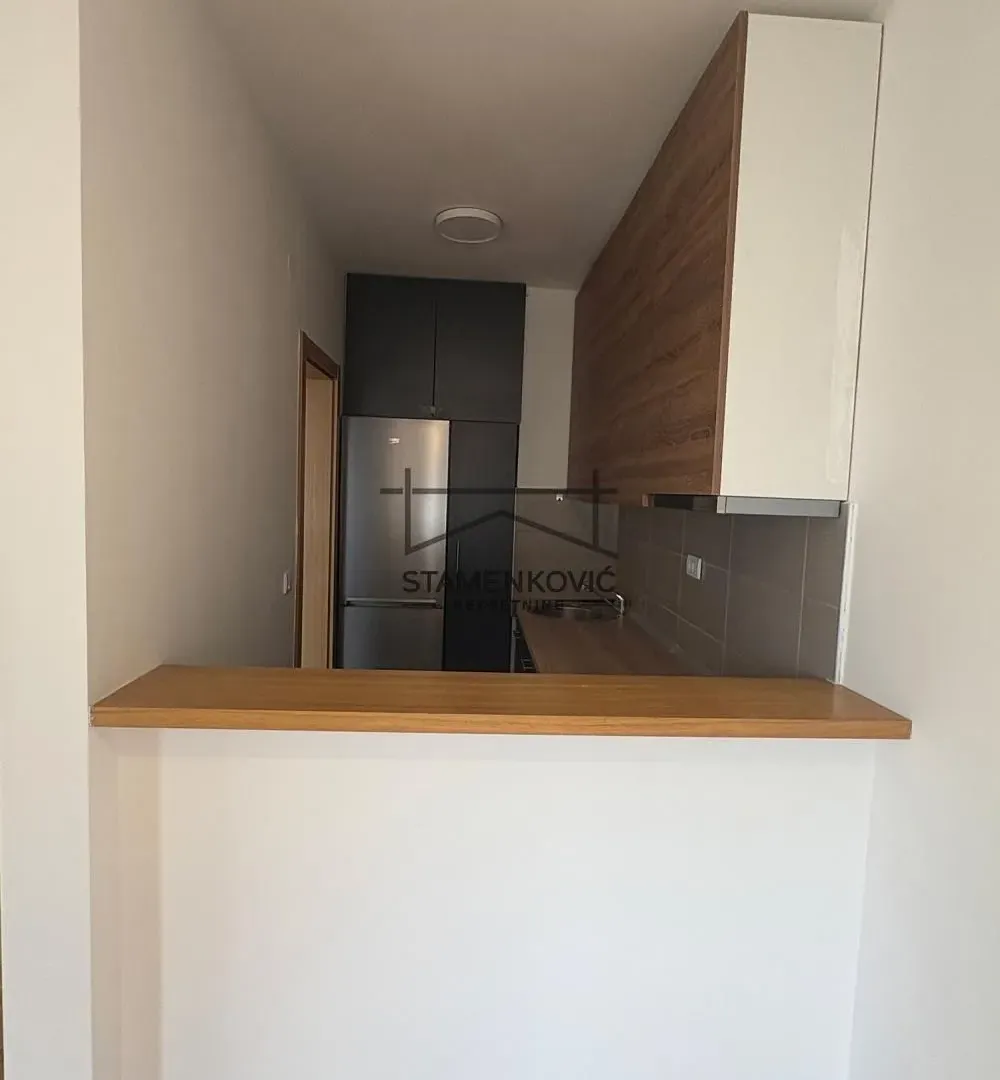 Izdavanje, trosoban stan, 62m², Jugovićevo, Novi Sad Sve Podlokacije