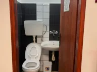 Izdavanje, poslovni prostor, 70m², Mlake, Sombor - image 10