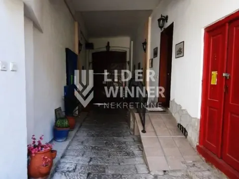 Prodaja, stan, 82m², Stari Grad, Beograd - image 9