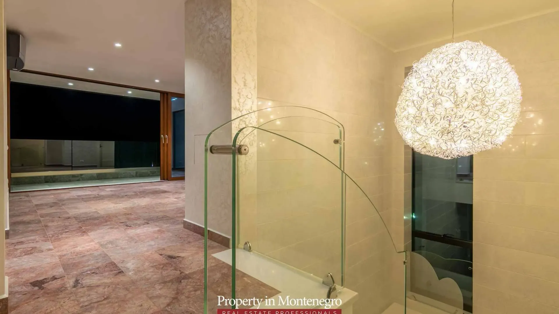 Sale, house, 831m², Bečići, Budva