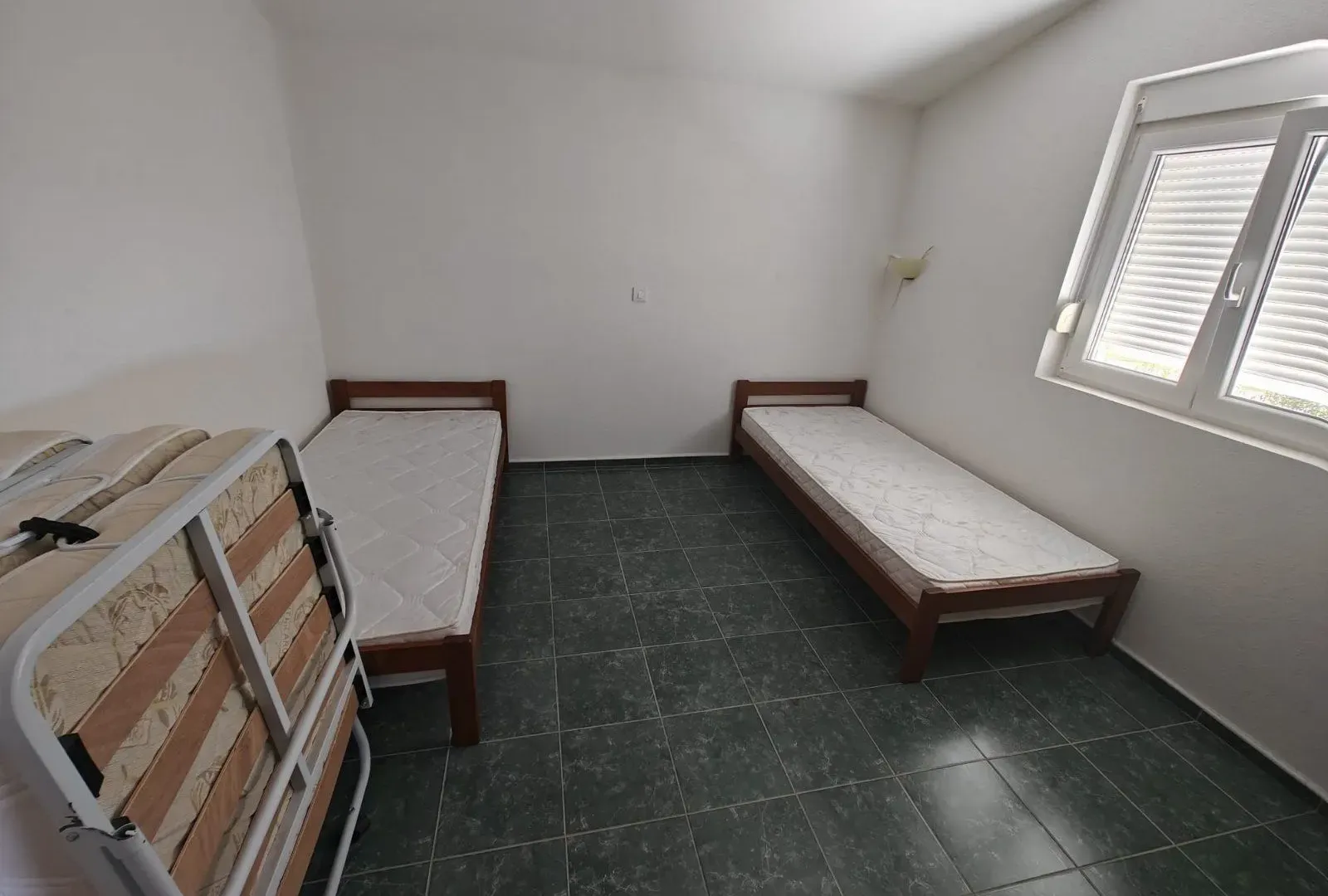 Prodaja, kuća, 370m², Šušanj, Bar