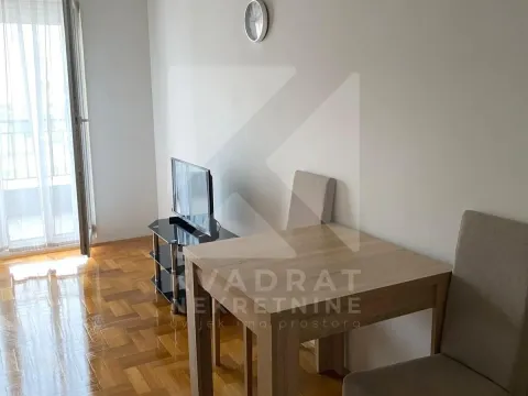 Rent, studio apartment, 29m², Stari Aerodrom, Podgorica - image 3