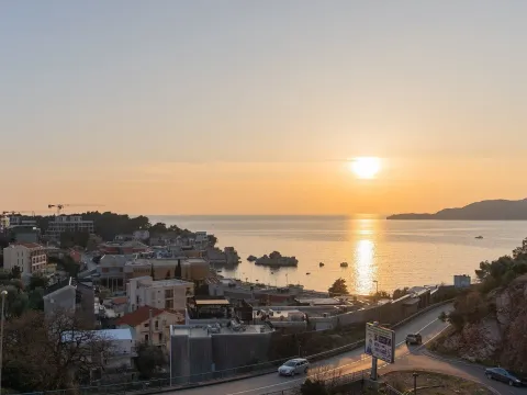 Prodaja, trosoban stan, 160m², Pržno, Budva - image 3