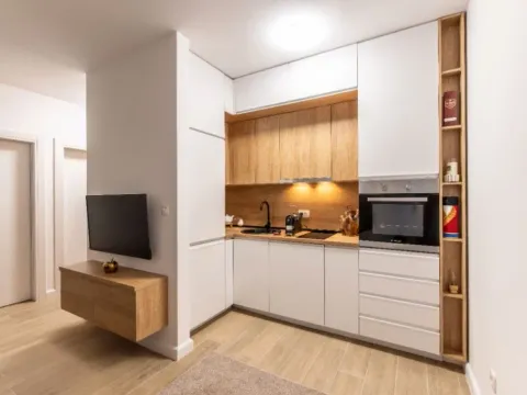 Rent, one bedroom apartment, 32m², Dobrota, Kotor