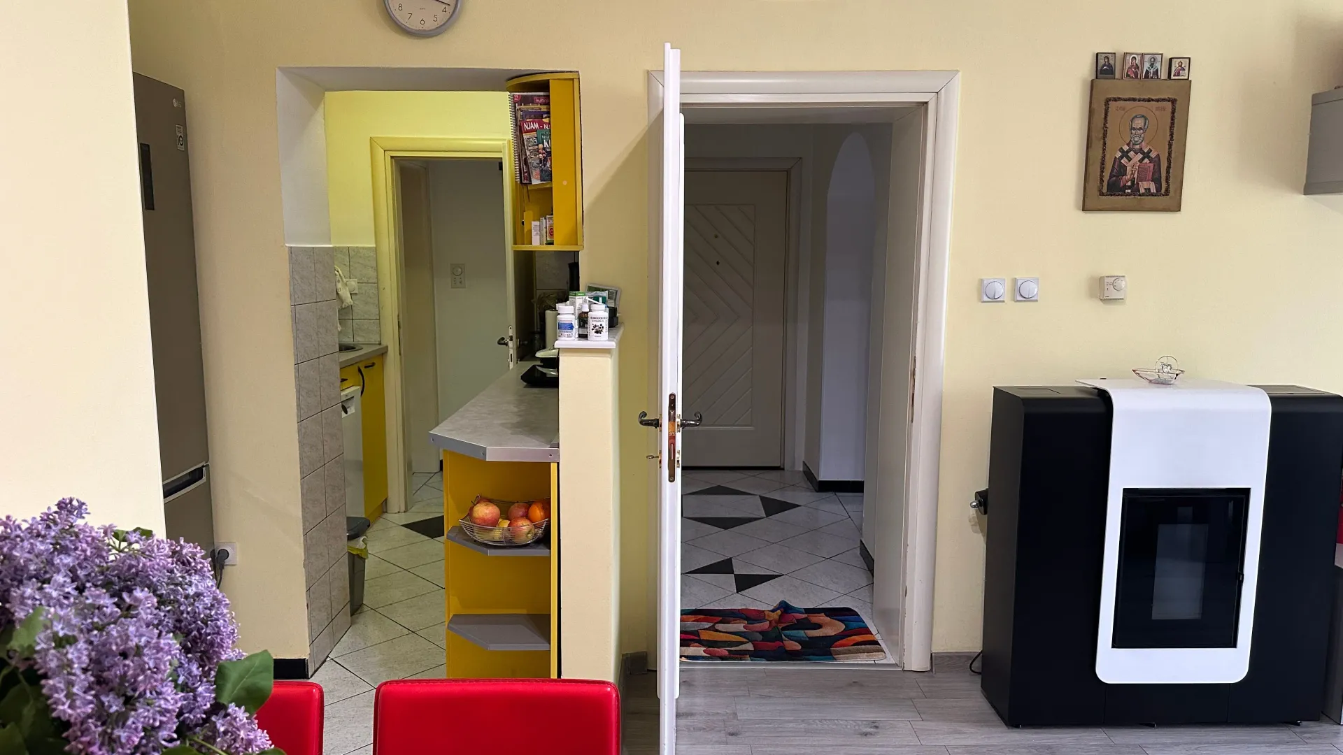 Prodaja, trosoban stan, 65m², Stara varoš, Nikšić