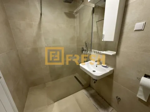 Prodaja, jednosoban stan, 43m², Zabjelo, Podgorica - image 12