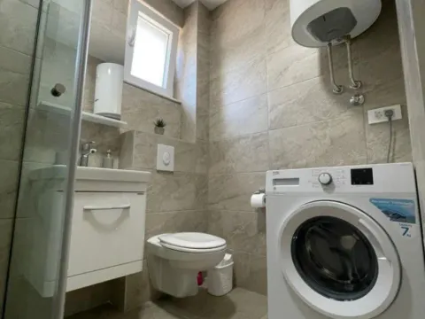 Rent, one bedroom apartment, 45m², Gradiošnica, Tivat - image 4