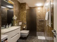 Izdavanje, stan, 77m², Centar, Budva - image 7