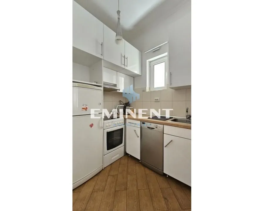 Rent, apartment, 43m², Stari Grad, Beograd