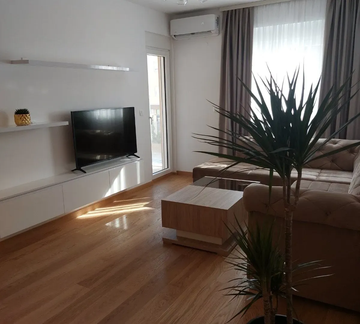 Rent, one bedroom apartment, 48m², New City, Podgorica