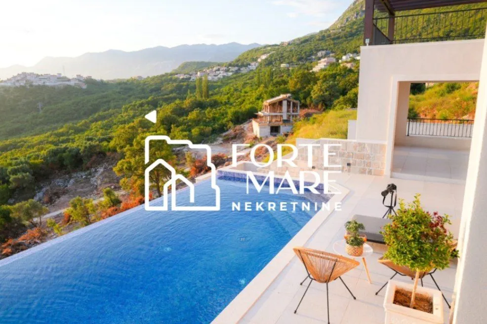 Sale, house, 430m², Blizikuće, Budva