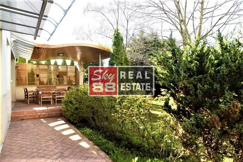 Prodaja, kuća, 990m², Savski Venac, Beograd