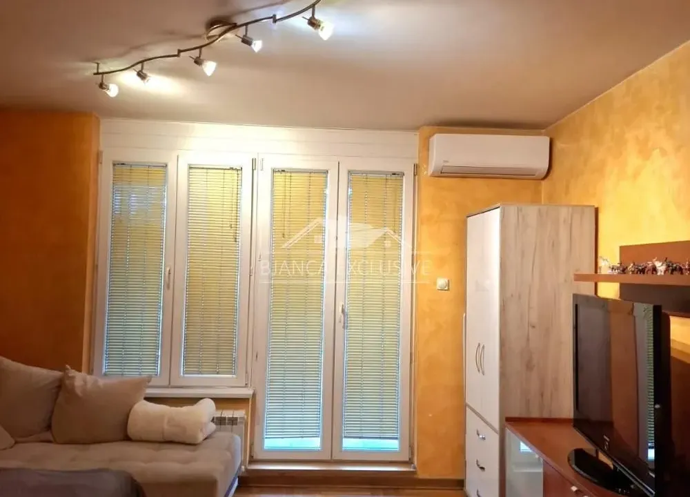 Prodaja, jednosoban stan, 41m², Novi Beograd Blok 29, Novi Beograd Sve Podlokacije