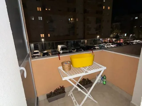 Izdavanje, jednosoban stan, 44m², City Kej, Podgorica - image 8