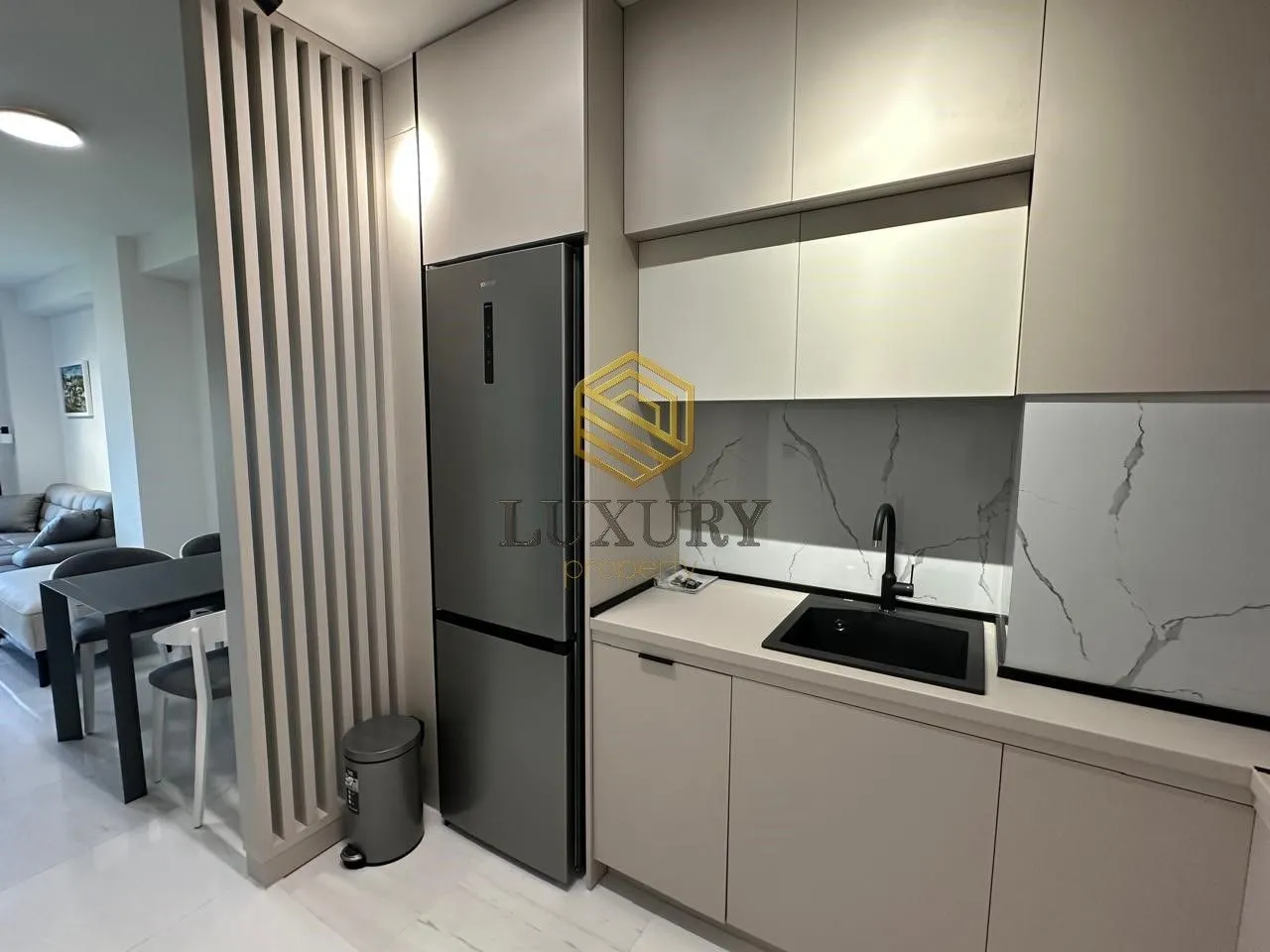Prodaja, jednosoban stan, 45m², Obala Morače, Podgorica