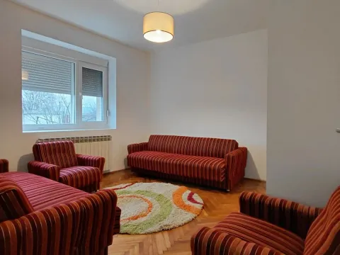 Rent, house, 200m², Gornja Gorica, Podgorica - image 9