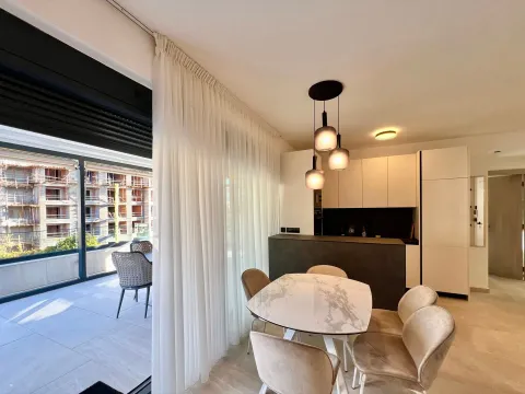 Prodaja, stan, 147m², Tivat, Crna Gora - image 14