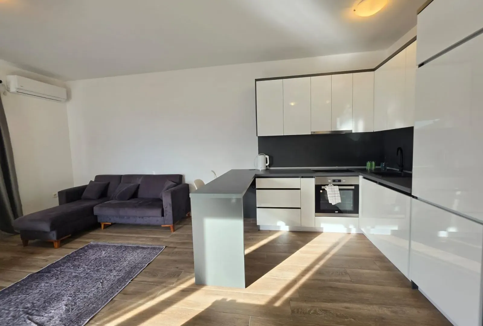 Sale, one bedroom apartment, 53m², Rafailovići, Budva