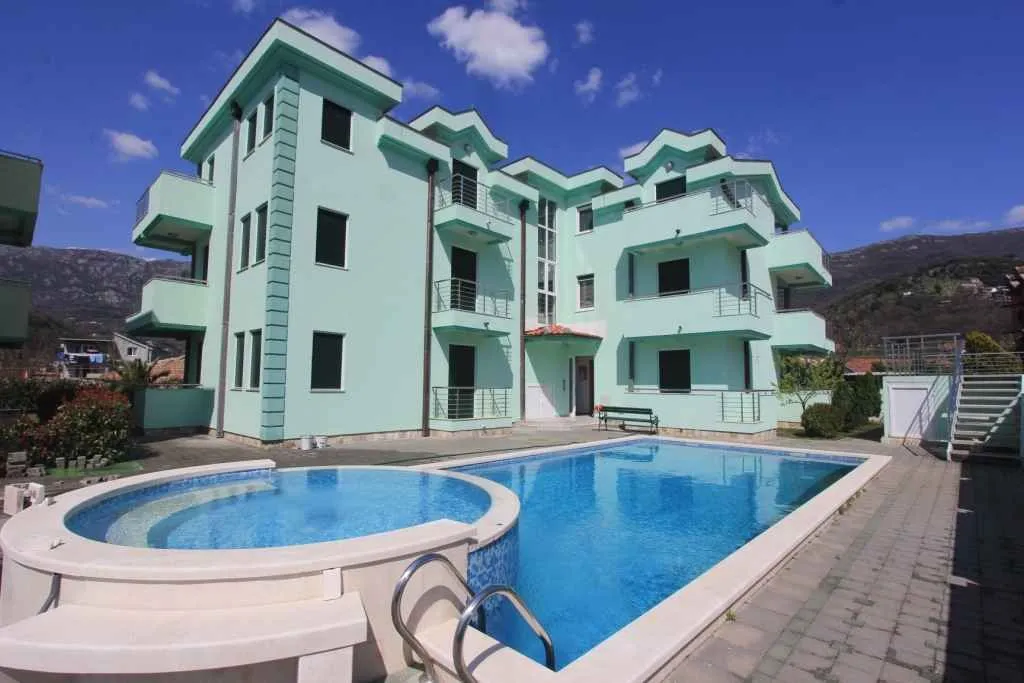 Prodaja, jednosoban stan, 58m², Herceg Novi, Crna Gora