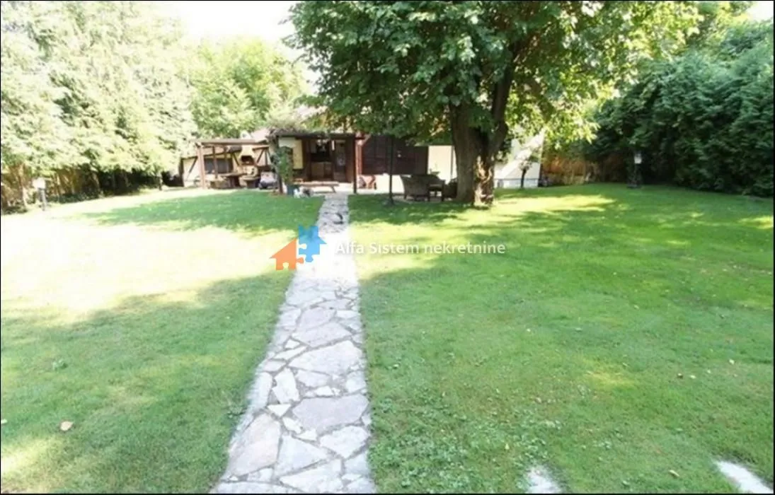 Izdavanje, kuća, 160m², Savski Venac, Beograd