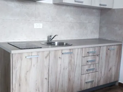 Izdavanje, garsonjera, 31m², Centar, Bar - image 11