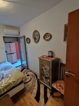 Prodaja, jednosoban stan, 47m², Krivi Most, Podgorica - image 10