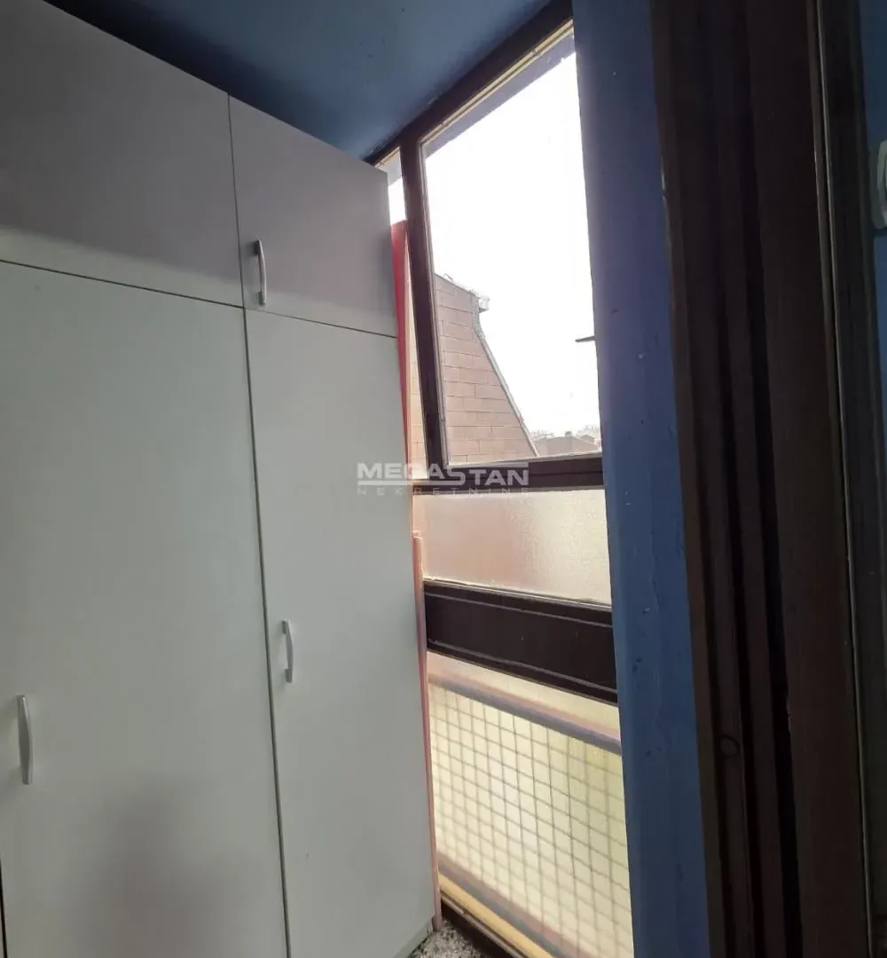 Prodaja, jednosoban stan, 65m², Novi Beograd Blok 72, Novi Beograd Sve Podlokacije