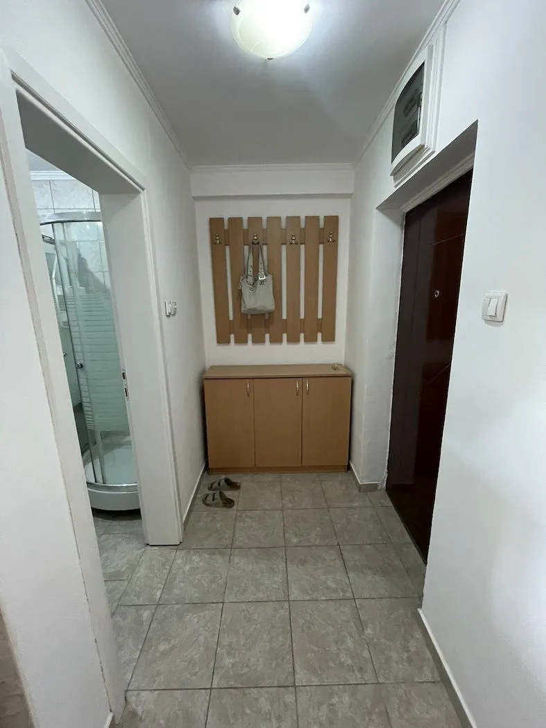 Prodaja, jednosoban stan, 30m², Rotkvarija, Novi Sad Sve Podlokacije