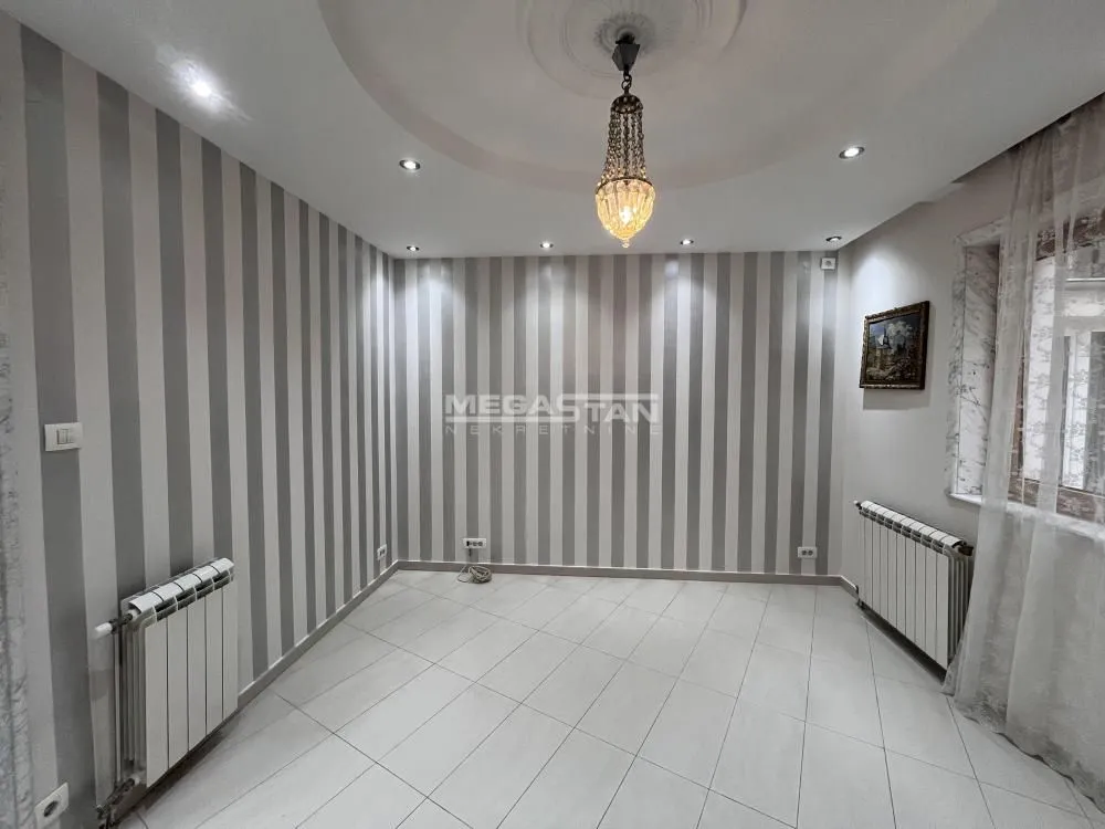 Rent, four bedroom apartment, 185m², Vračar Hram, Vračar Sve Podlokacije