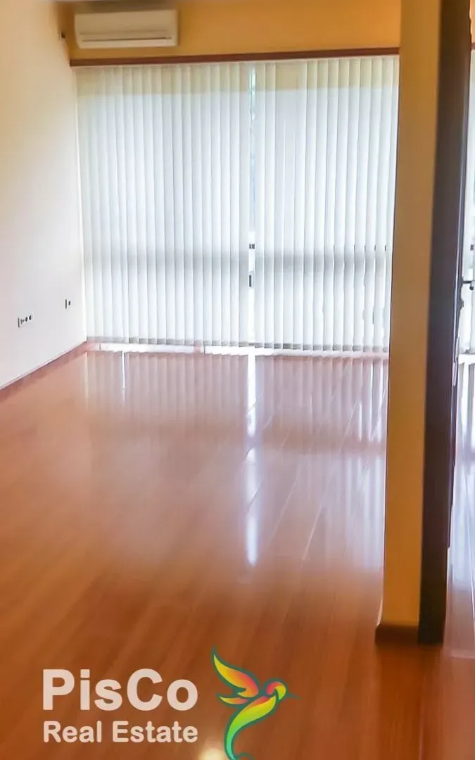 Izdavanje, poslovni prostor, 42m², Centar, Podgorica