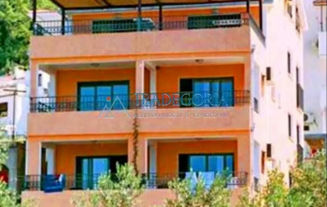 Sale, hospitality venue, 500m², Petrovac, Budva