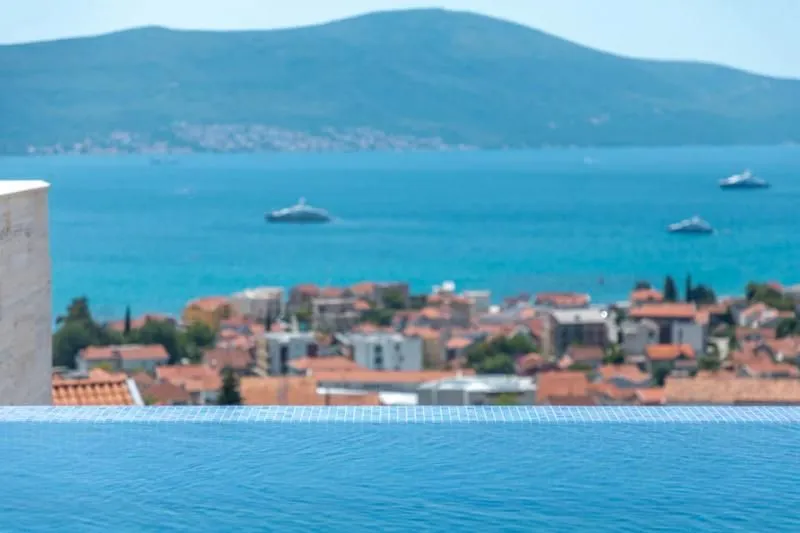 Prodaja, kuća, 452m², Marići, Tivat