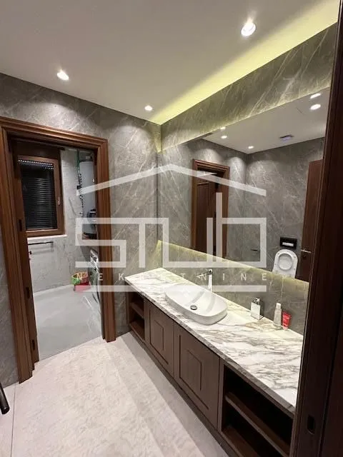 Rent, apartment, 350m², Južni Bulevar, Vračar Sve Podlokacije
