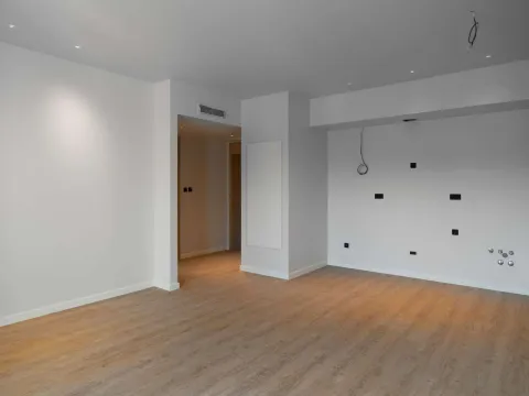 Sale, one bedroom apartment, 62m², Porto Montenegro, Tivat - image 14