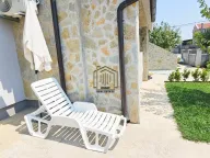 Izdavanje, kuća, 200m², Cijevna, Podgorica - image 3